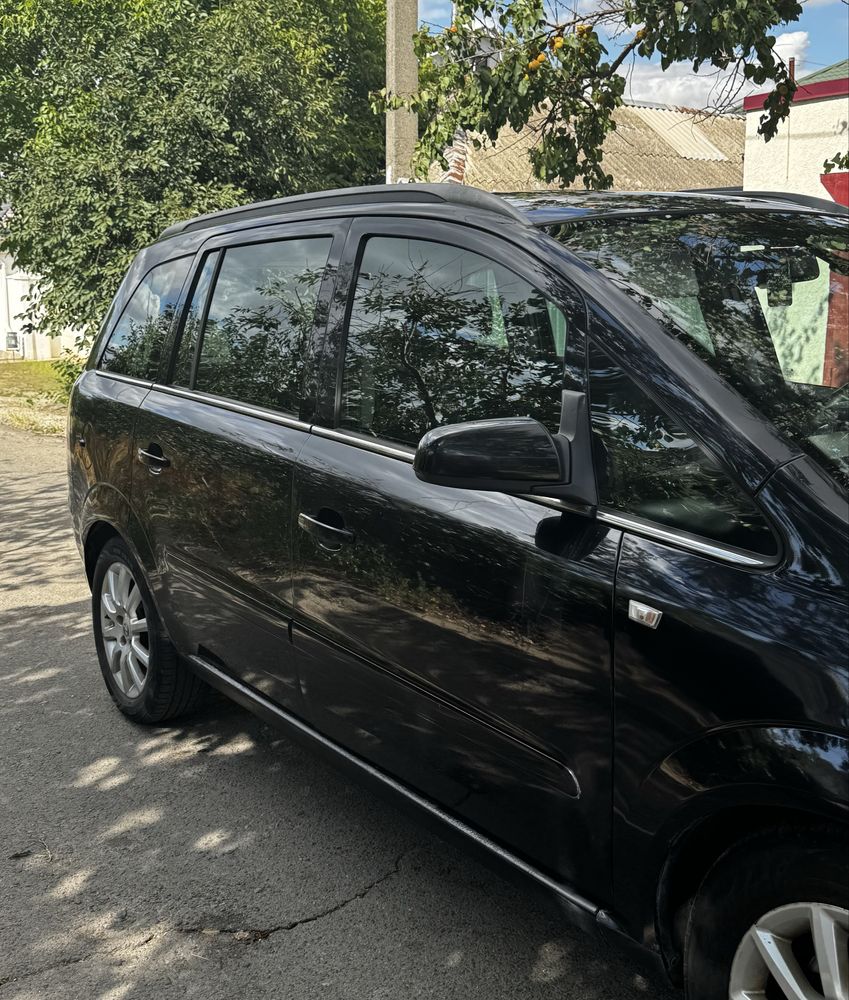Opel Zafira B - 2005 1.9 CDTI