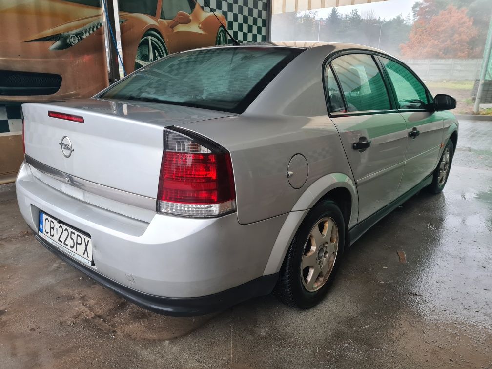 Opel Vectra 1.6 bez rdzy, roczny LPG, salon Polska, niski przebieg, kl
