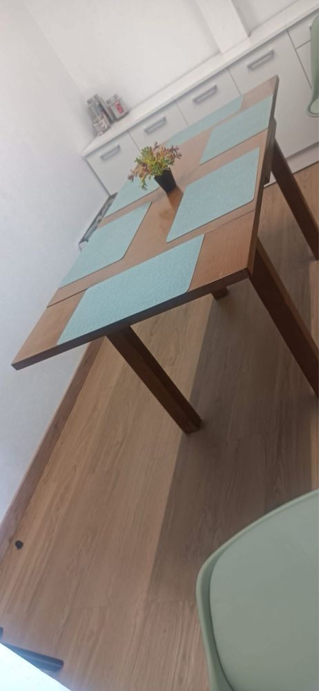 Mesa para 6 pessoas
