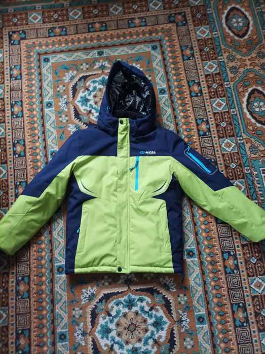 Дитяча зимова куртка