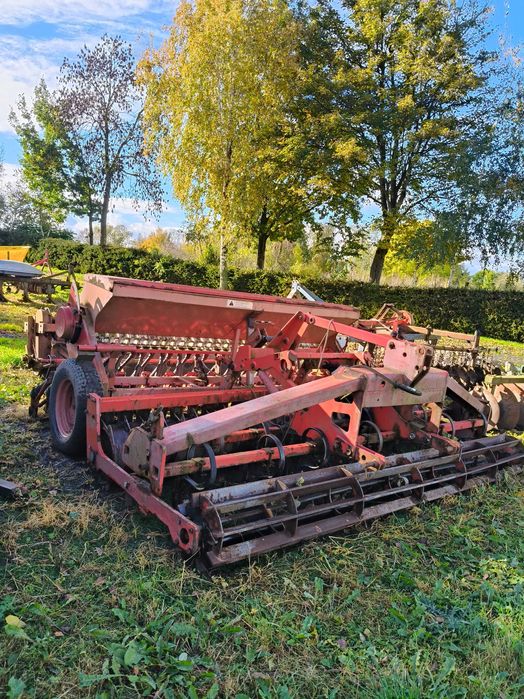 Agregat uprawowo siewny