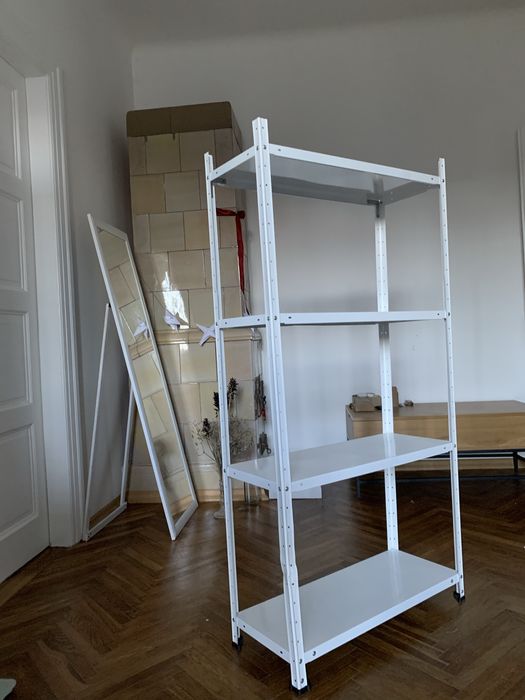 Стелаж б/в білий металевий