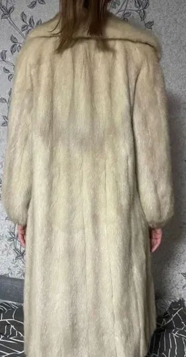 Натуральна шуба с норки