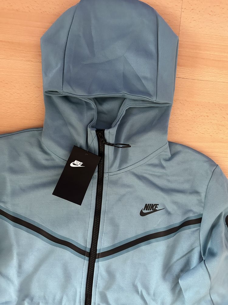 Nike Tech Fleece