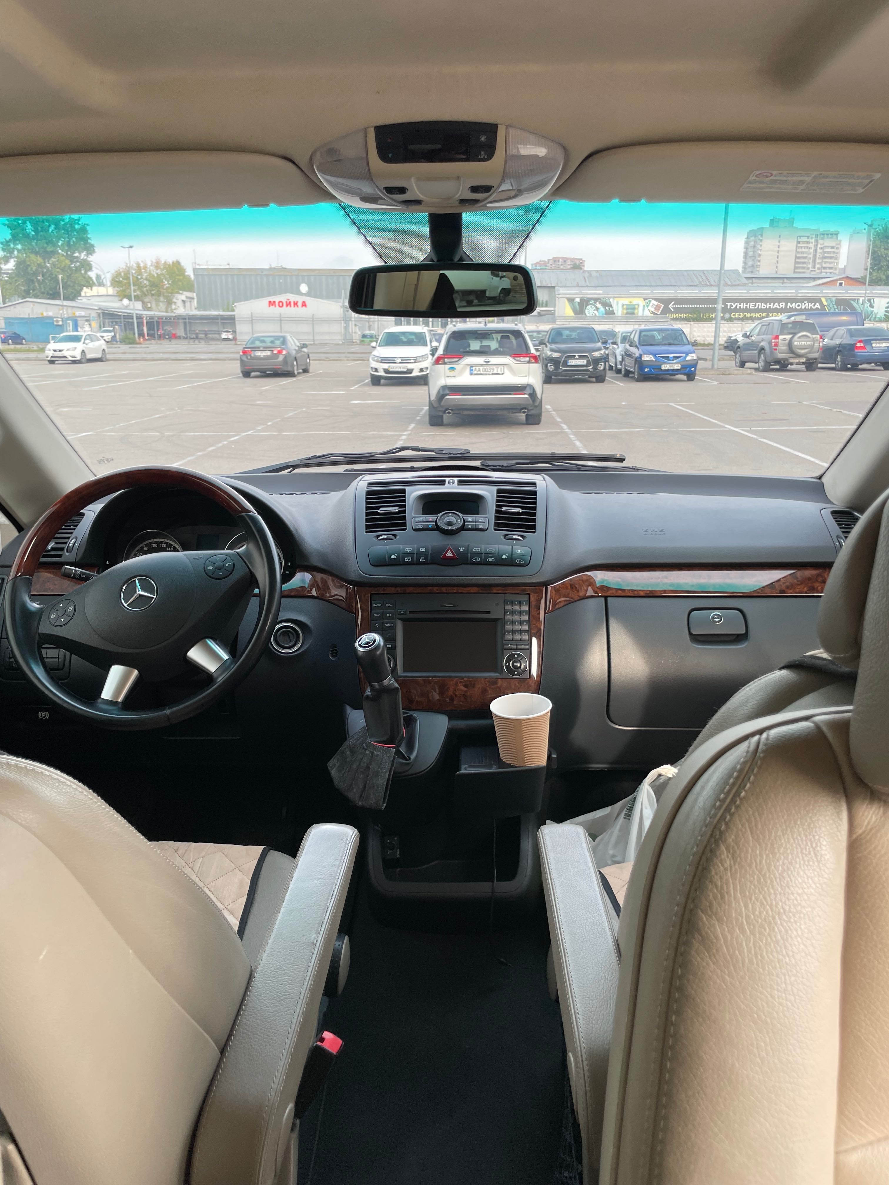 Mercedes-Benz Viano