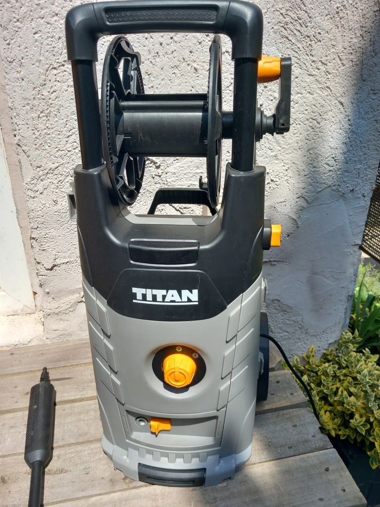 Myjka Ciśnieniowa Titan 2200W 150 BAR TTB2200PRW