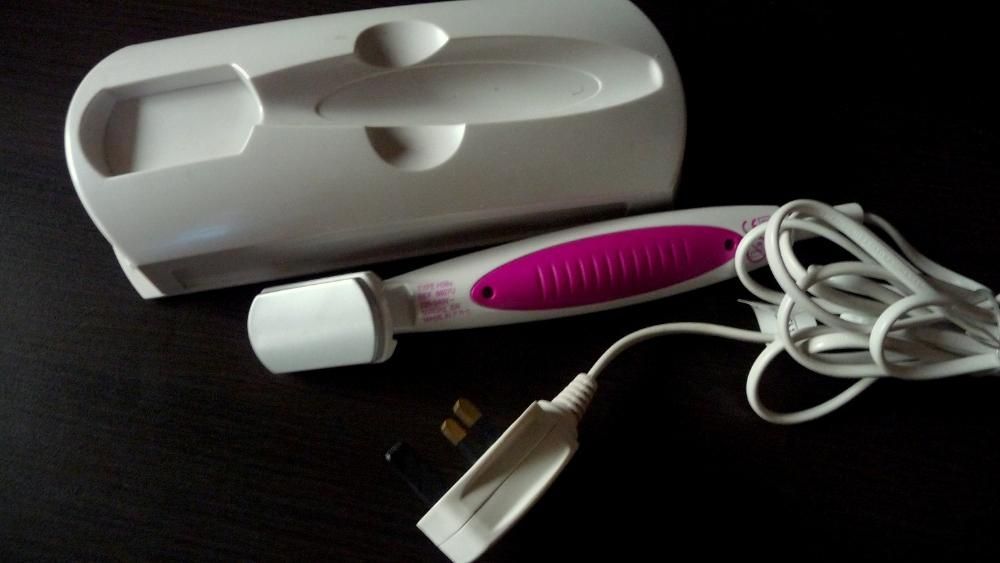 Babyliss Simply Smooth Wax System podgrzewacz plastrów do depilacji