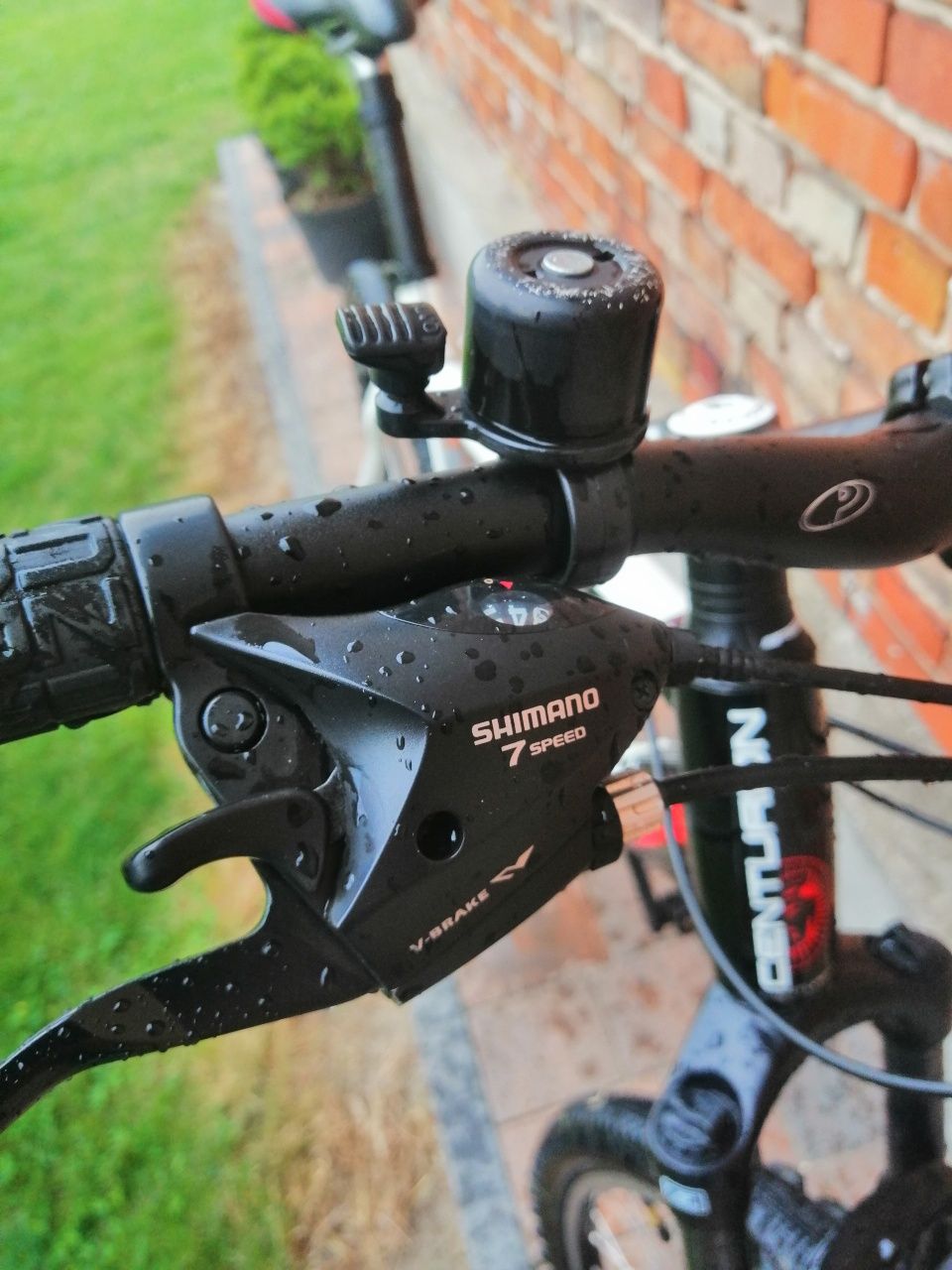 Rower Centurion Backfire 40, koła 26 cali, Amortyzatory