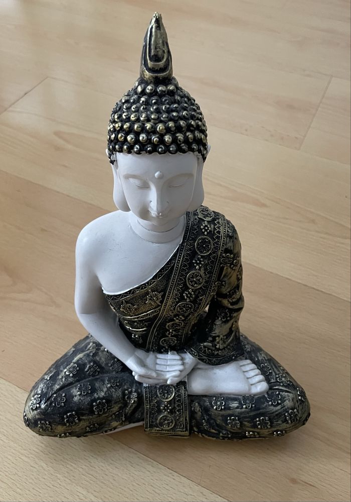 Estatua Budha em Excelente estado