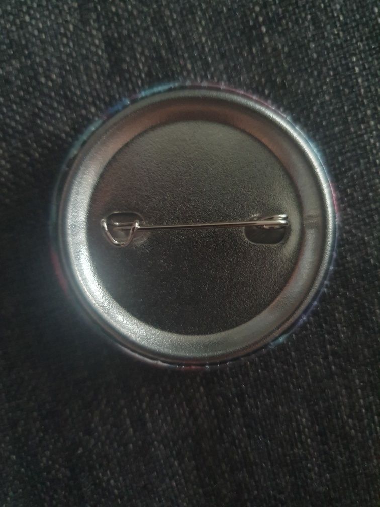 Vox hazbin hotel przypinka 44mm button pin