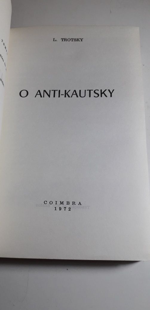 O Anti-Kautsky - L. Trotsky (1972)