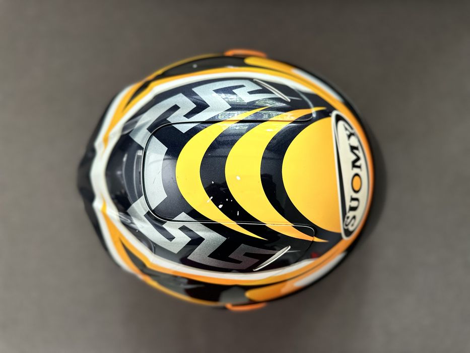 SUOMY мото шолом