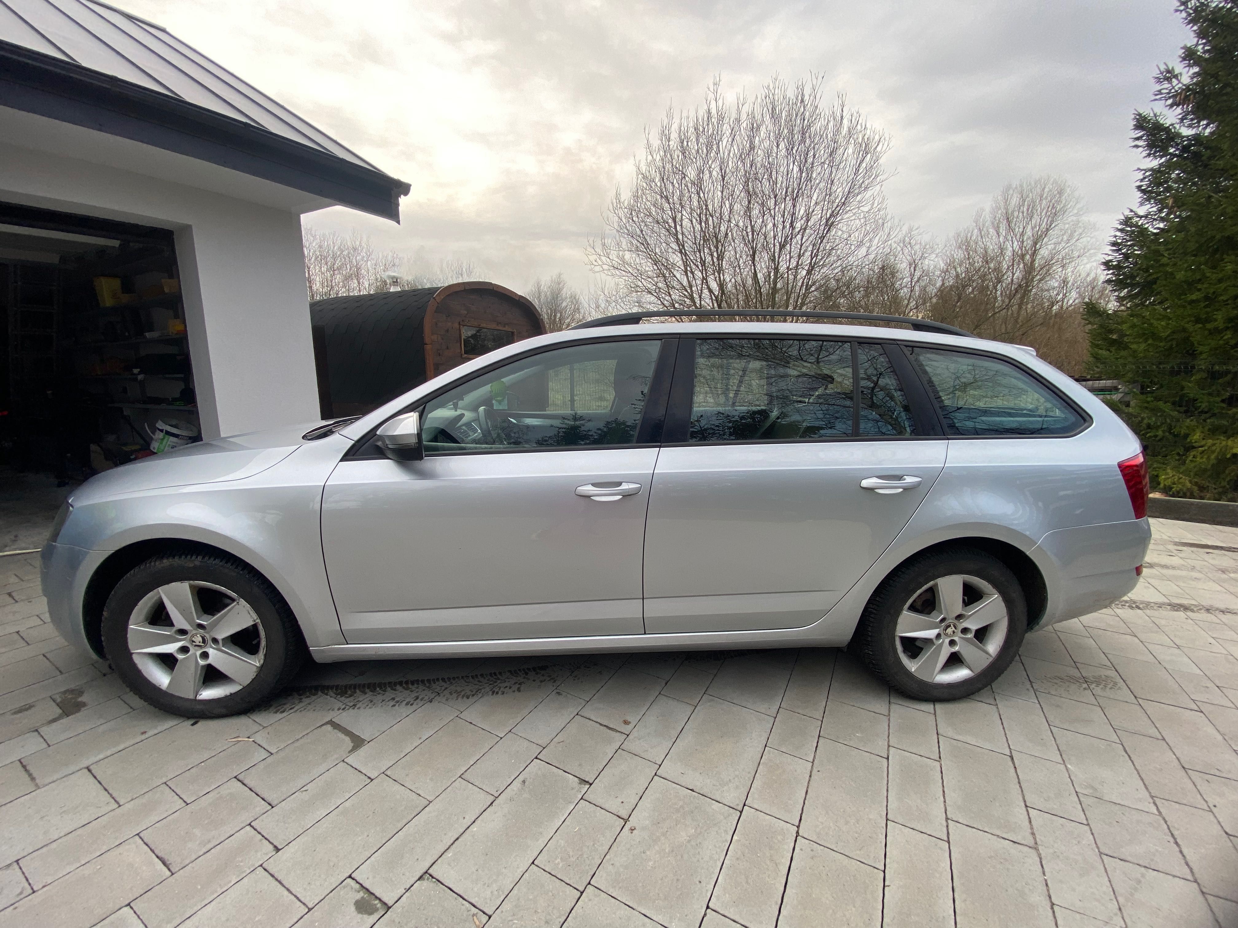 Samochód skoda octavia III  combi