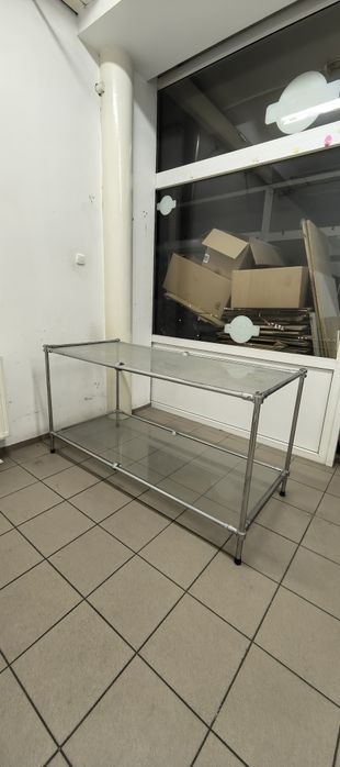 Szklany stolik ekspozycyjny 160 x 70 cm