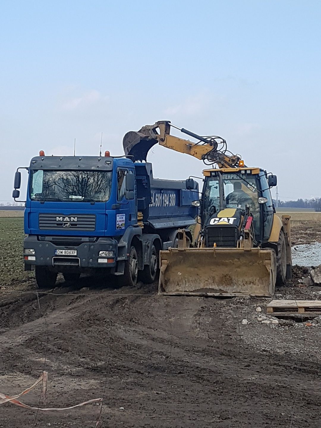 Usługi Wywrotka/transport/kruszywa/piasek żórawina,kobierzyce,żerniki