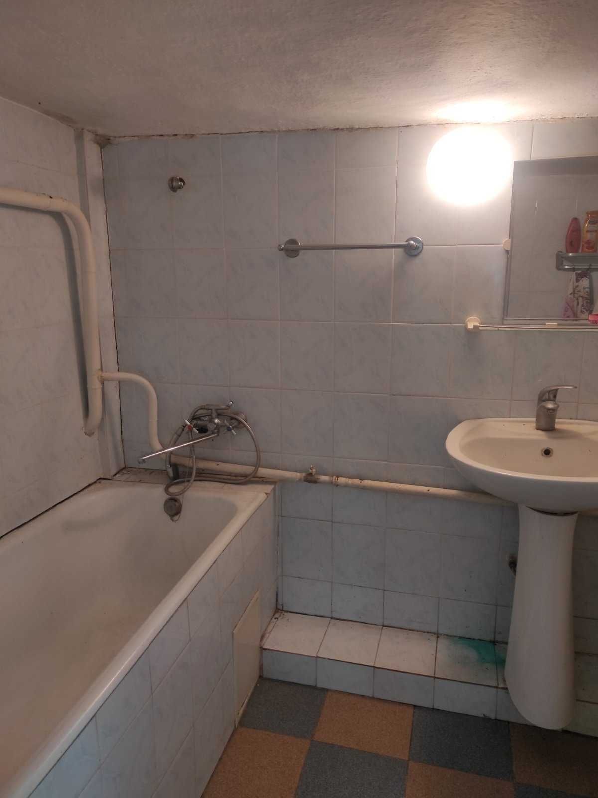 Продам будинок в смт Вороновиця 3030