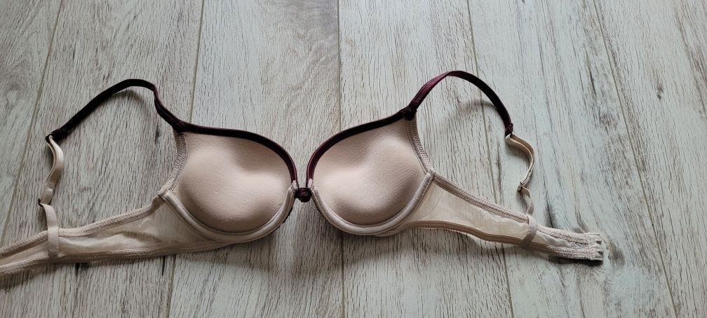 Komplet Intimissimi brazyliany biustonosz push-up 75a S majtki