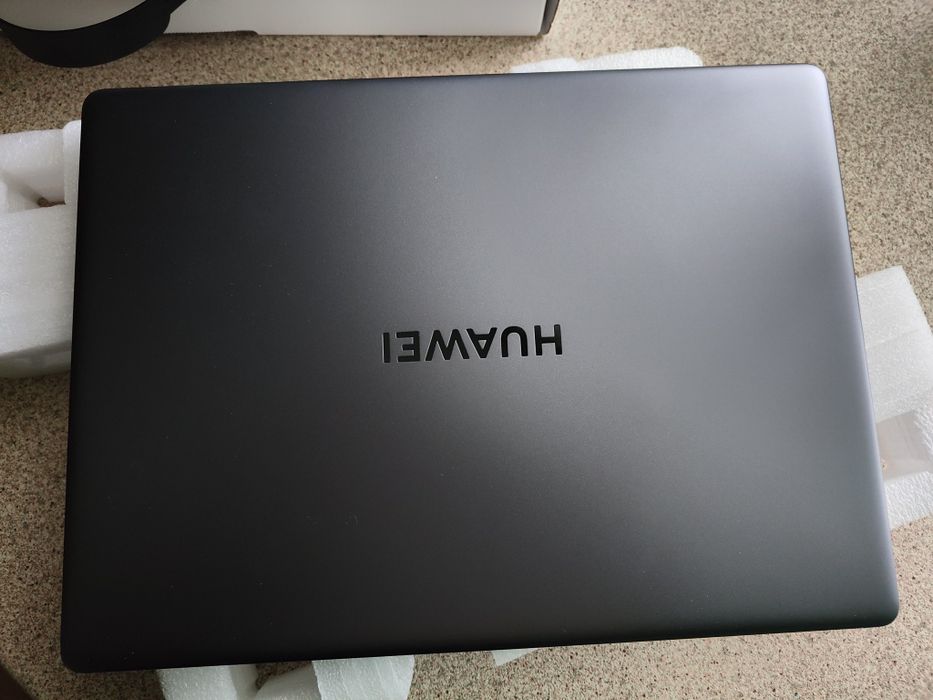 Huawei MateBook 14 i5-1135G7, 16/512Gb, Win10, Touch Gray. Гарантія