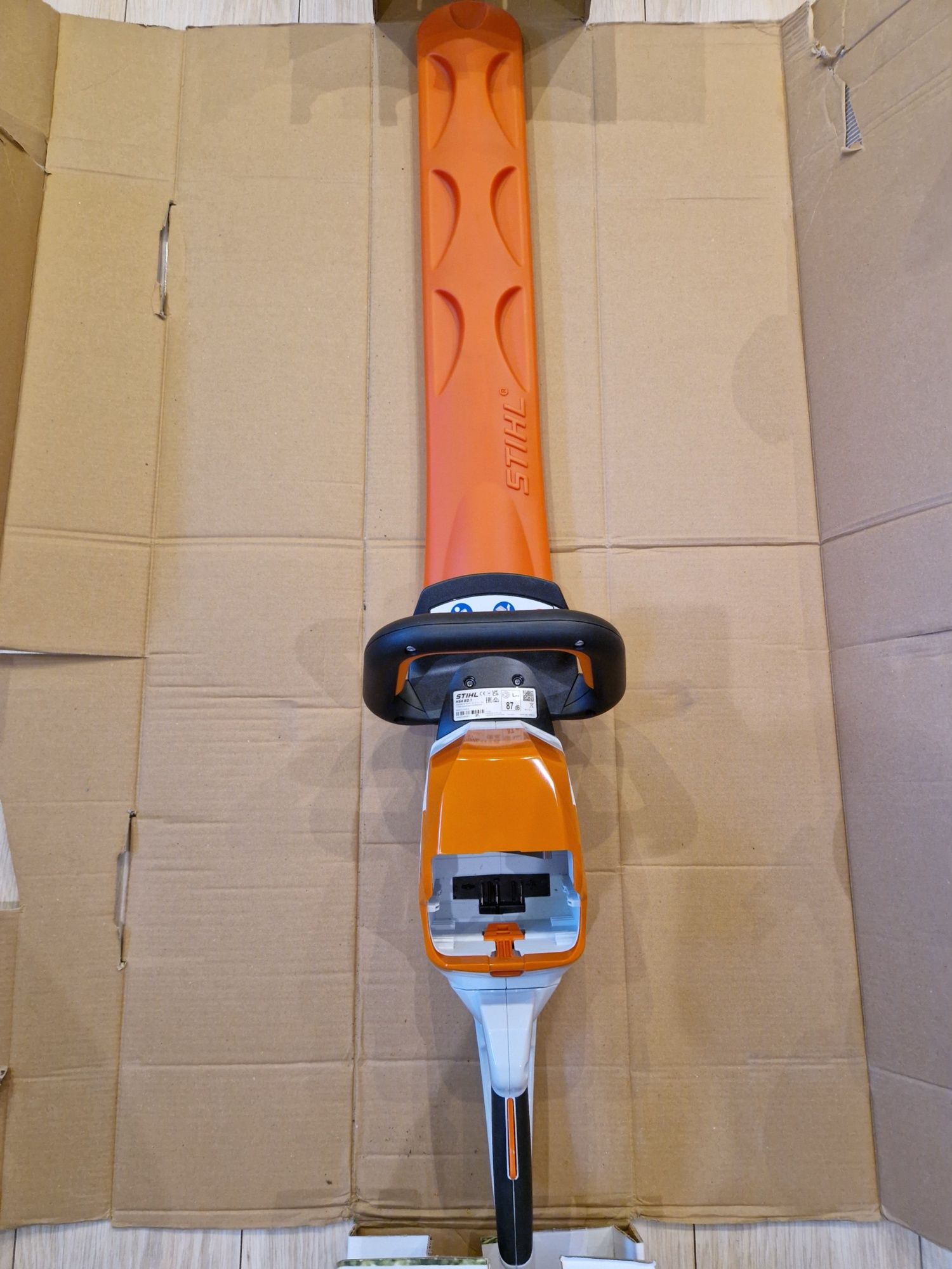 Nożyce akumulatorowe Stihl HSA 60 do żywopłotu