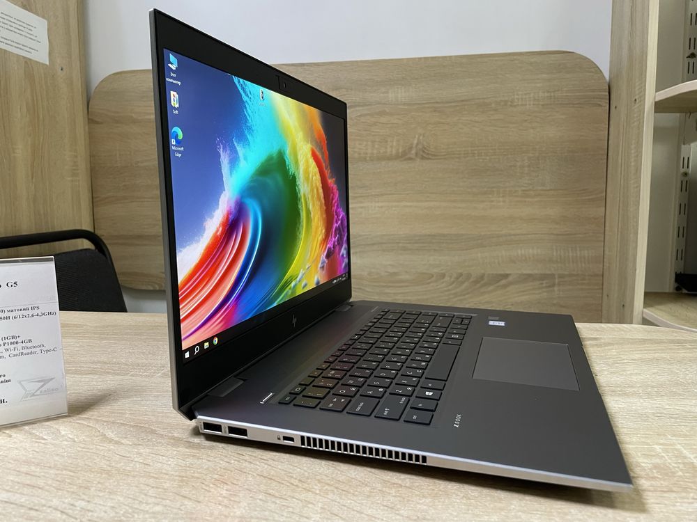 Ігровий металевий Ноутбук HP ZBook Studio G5