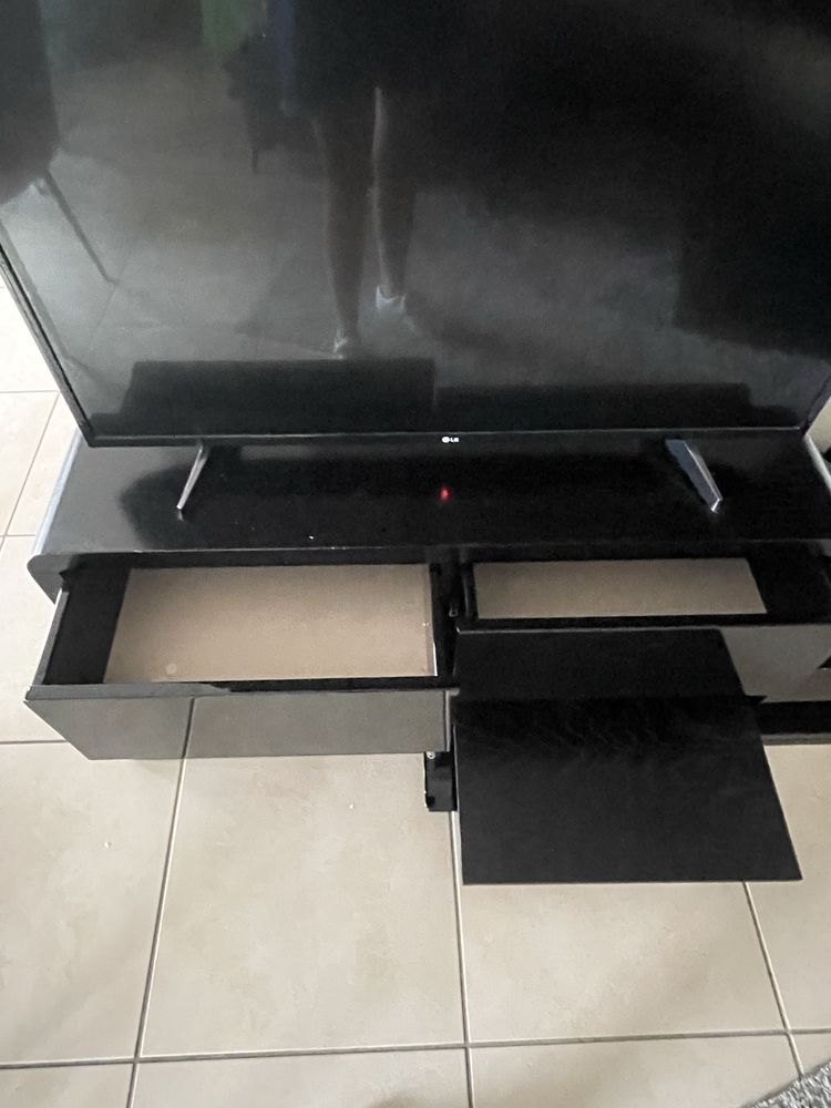 Movel TV como novo