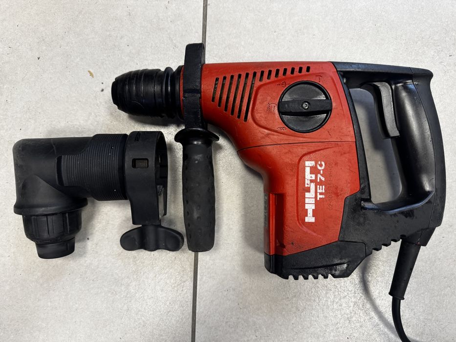 Hilti TE 7 C z dodatkowym uchwytem