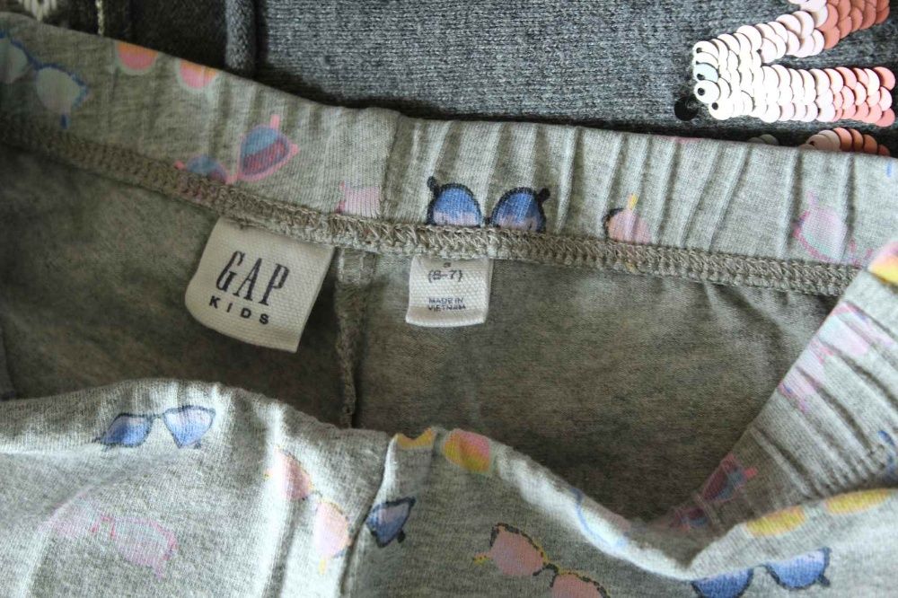 GAP legginsy 3/4 - r. S (6-7lat) 122 cm