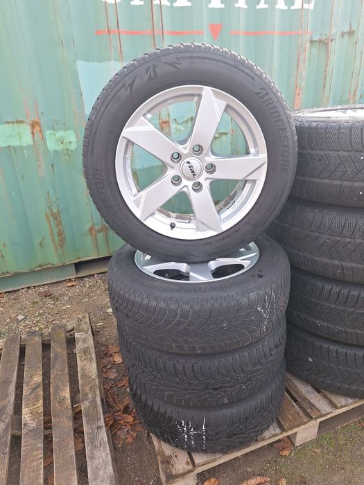 Koła zimowe Audi A4 B9 B8  205 60 r16