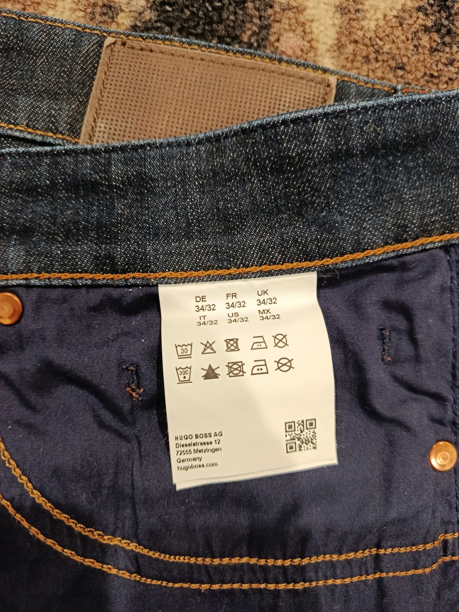 Чоловічі джинси Hugo Boss