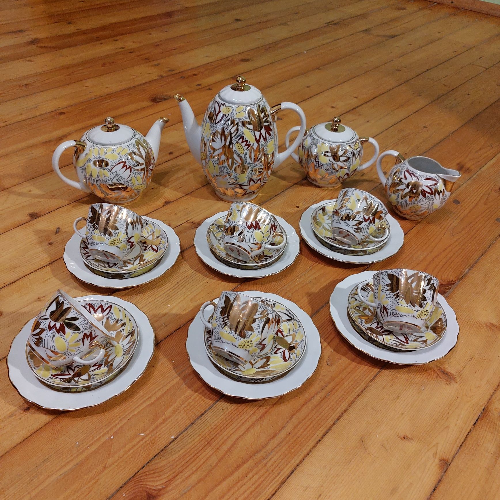 Фарфоровый,сервиз,Фарфор,  СССР, ЛФЗ, золотые  Ромашки