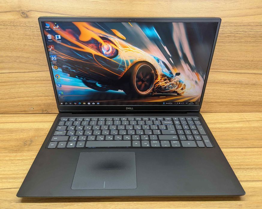 235/Dell Vostro 5590/15,6"/Intel I5-10210U/512 GB SSD/RAM 16 GB/