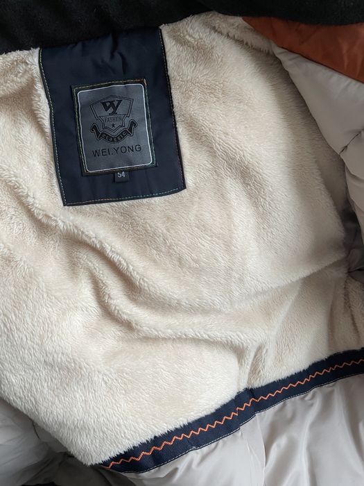 Синя чоловіча зимова куртка