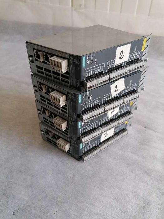 SIEMENS moduł wej./wyj. 6SL3055-0AA00-3FAD – 4 szt. – stan bdb