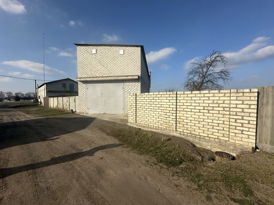 Промам Дом Ферму участок 2га