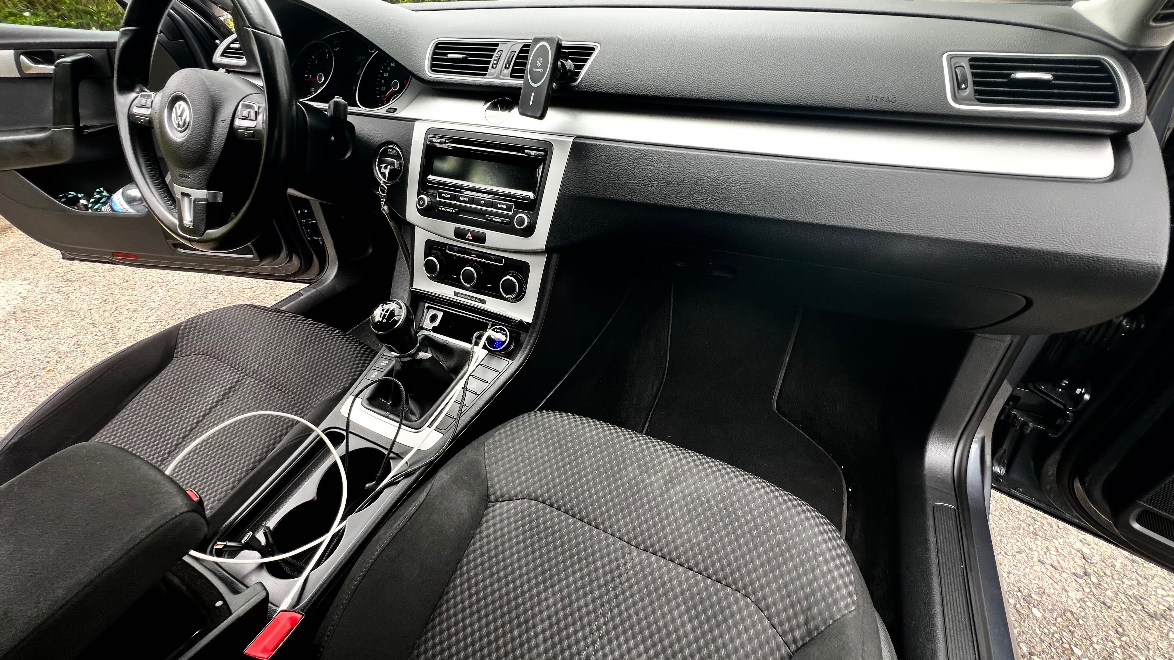 VW PASSAT 1.6 TDi Trendline Nacional - Unico proprietário