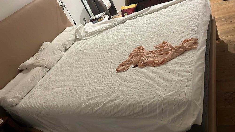 cama sem colchao