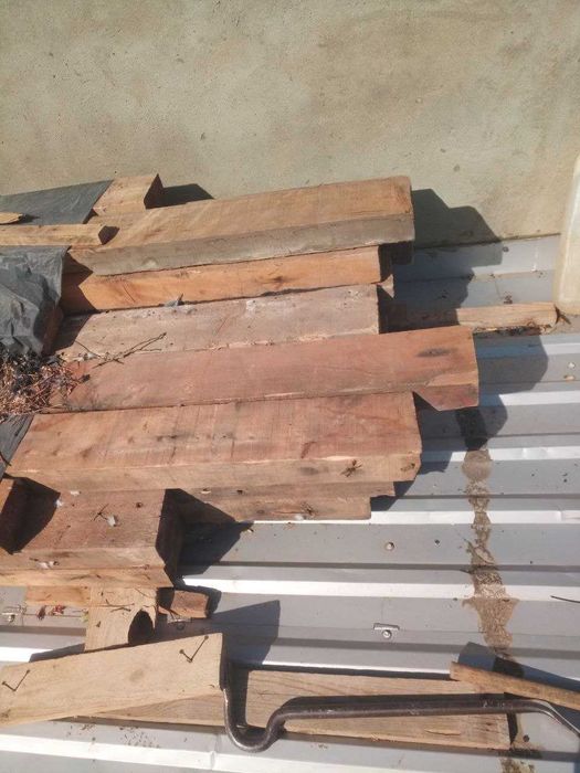 Сухой брус дерево