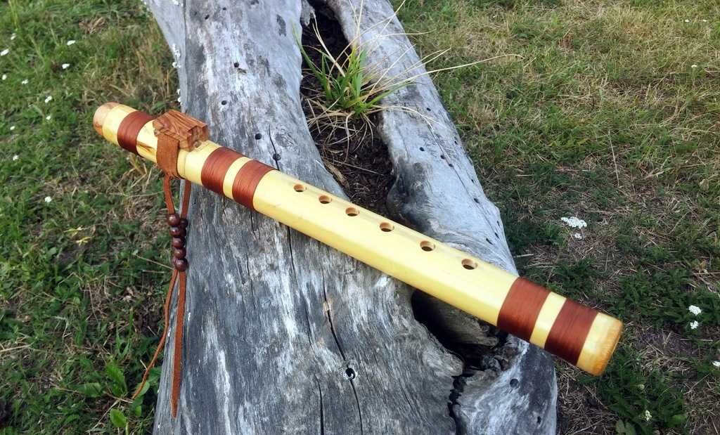 Flet indiański / szamański / etniczny / NAF / tonacja A / 42cm / nr051
