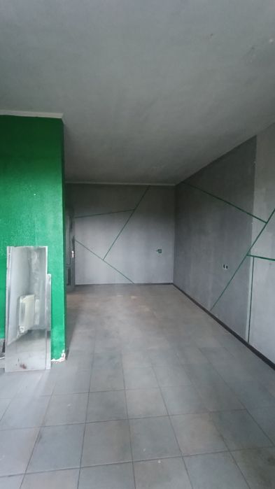 Приміщення на вулиці Лісового, Східний 3