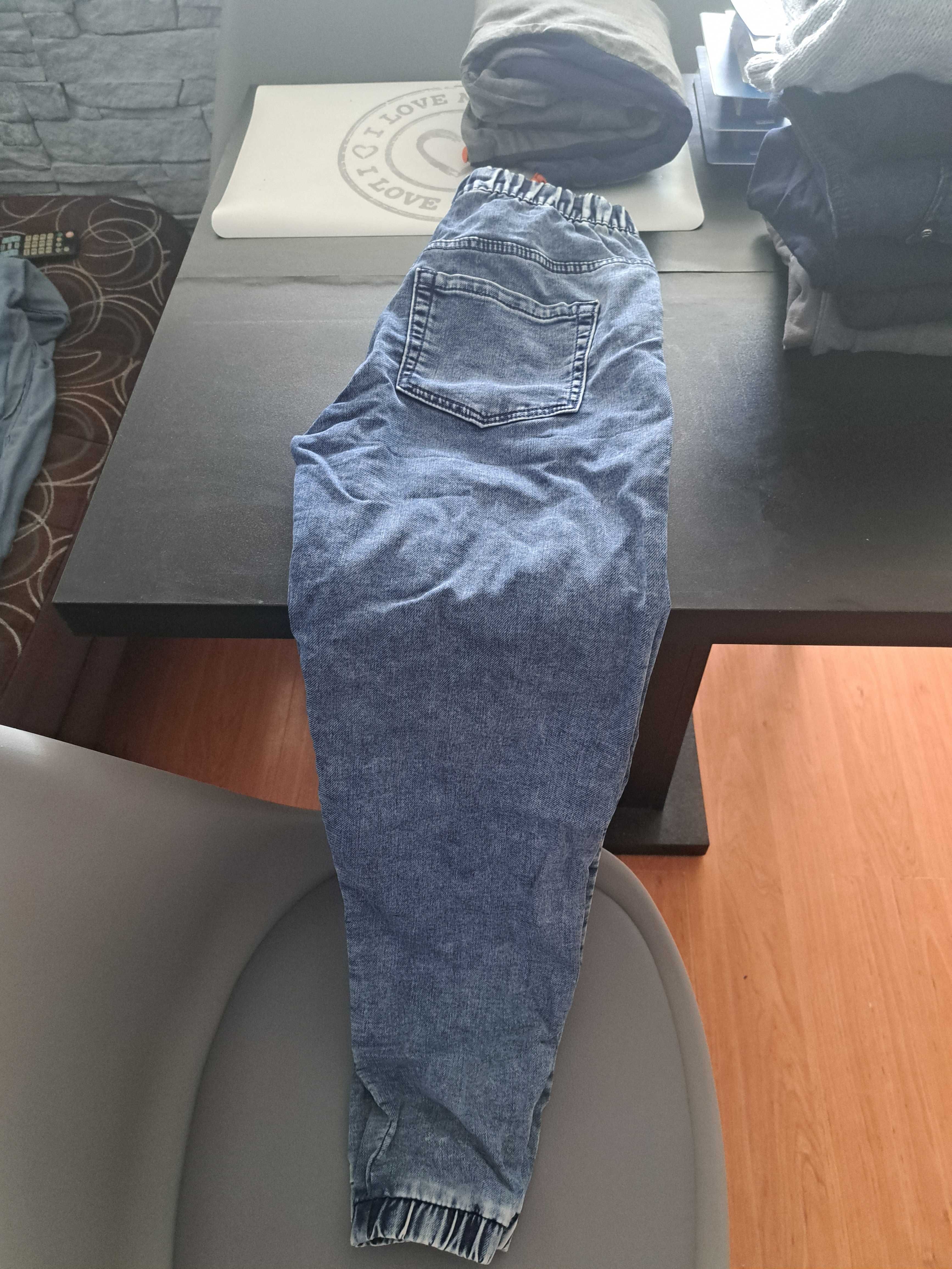 Spodnie jeansowe Cropp roz S