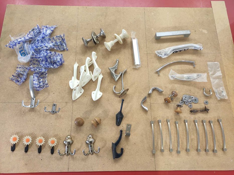 Восковой карандаш-мебельный, для сколов, Фурнитура мебельная, Петли