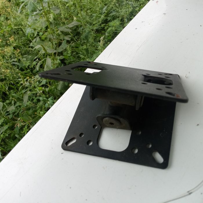 Кронштейн для телевізора, кріплення Vesa :50*50 ,75*75, 100*100 mm.