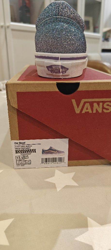 Vans n° 31 - NOVOS