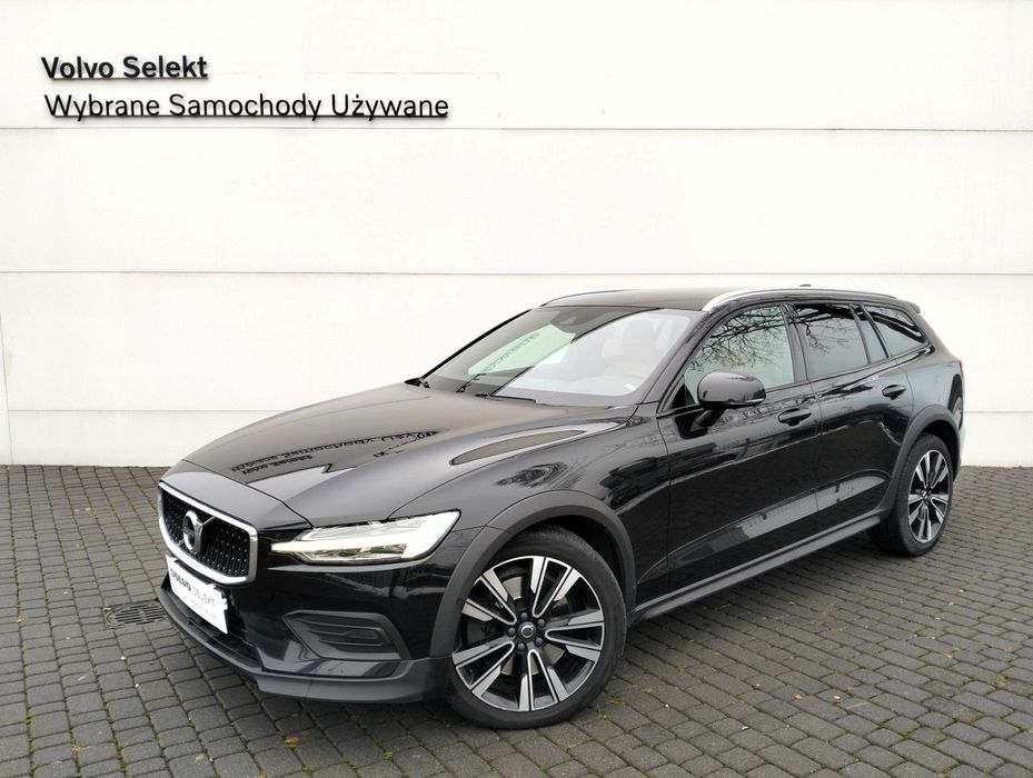 Volvo V60 Cross Country D4 AWD Cross Country Vat marża 2019 Salon PL