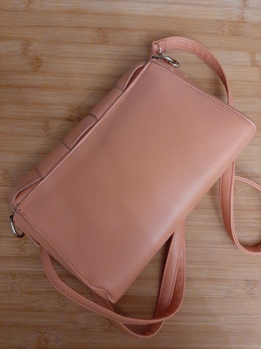 Mala tiracolo com entrançado