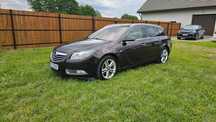 Opel Insignia Opel Insignia 2.0 CDTI 4x4 - Nowy rozrząd , opony letnie i zimowe nowe