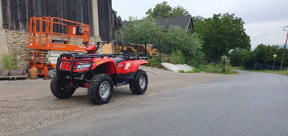 Quad Arctic Cat massey ferguson 700 diesel Can-am Honda Yamaha Polaris