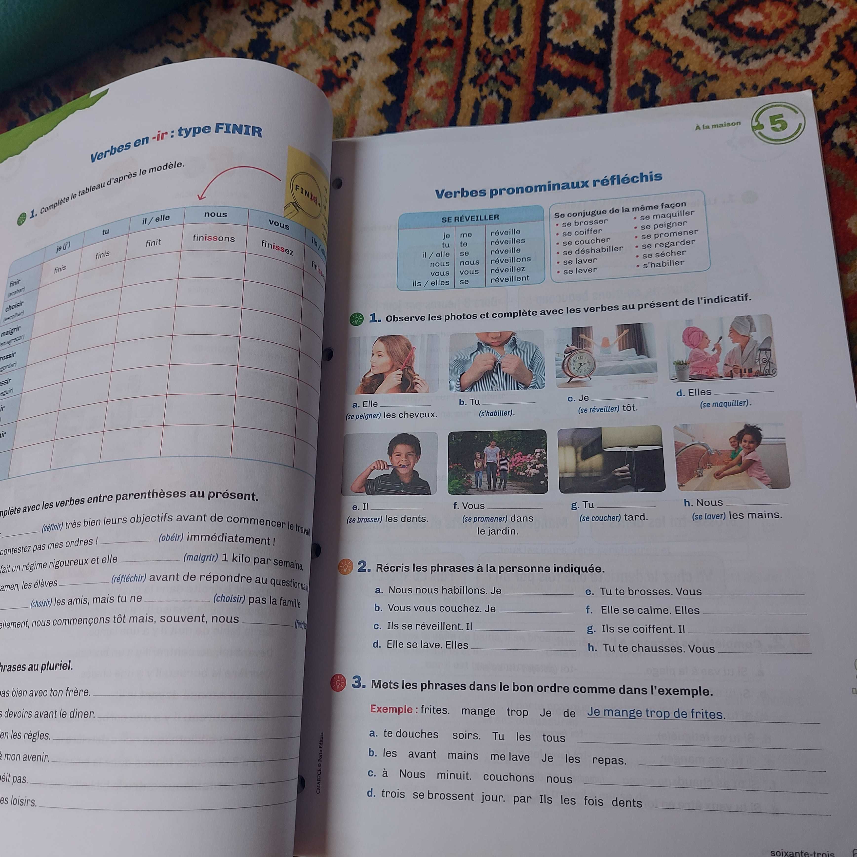 Livro exercícios francês 7 ano