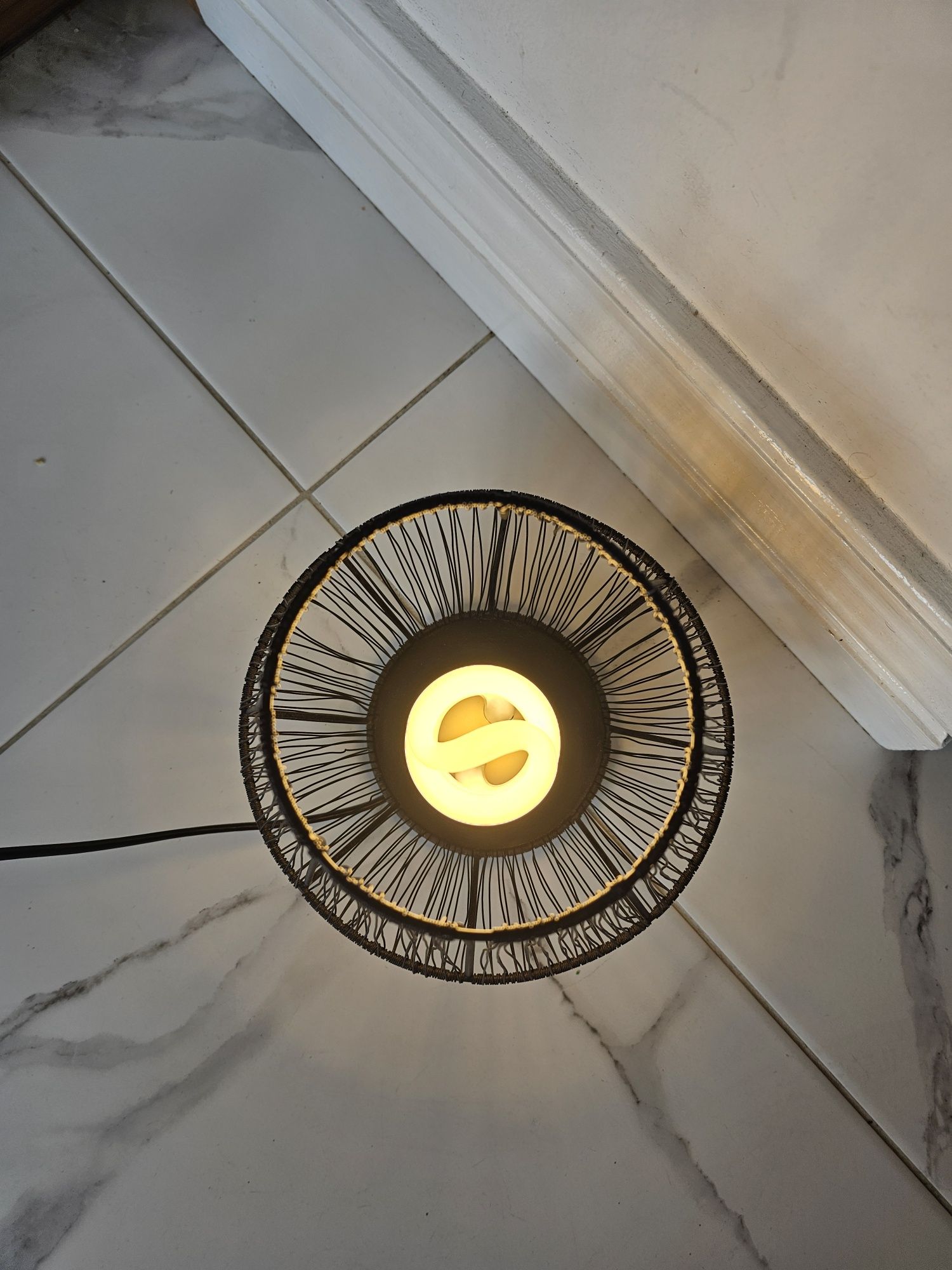 Lampa lampka lofotowa loft ozdobna do sypialni