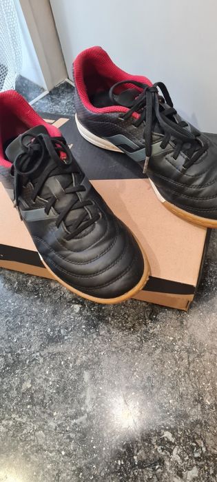 Футзальне взуття Classic Pro Touch розмір 36, 23.5 см